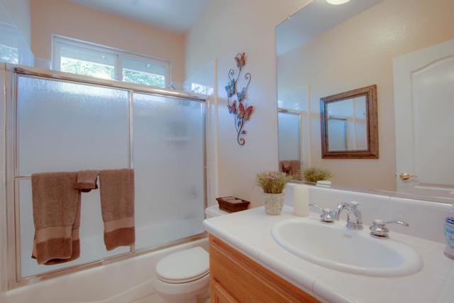 303 Taryn Court, Hollister CA: https://media.crmls.org/mediaz/820e4d27-7ebf-44d5-8797-6bc0fdcd15f2.jpg