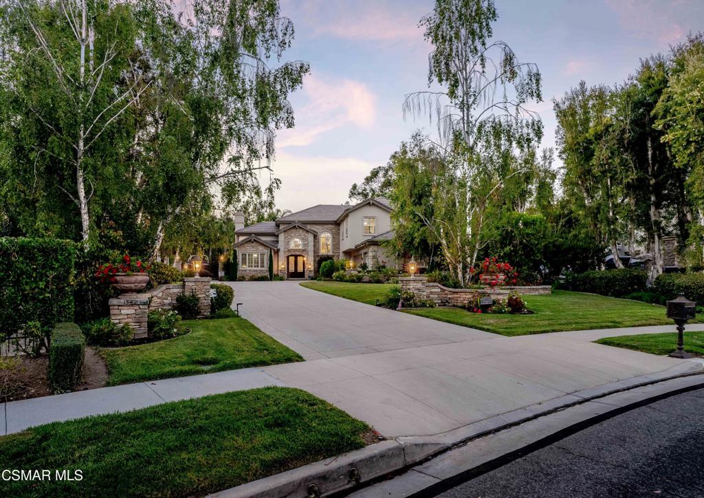 669 Noble Road