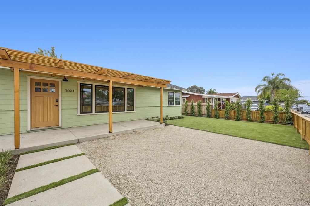 1061 Buena Vista Way - photo 4