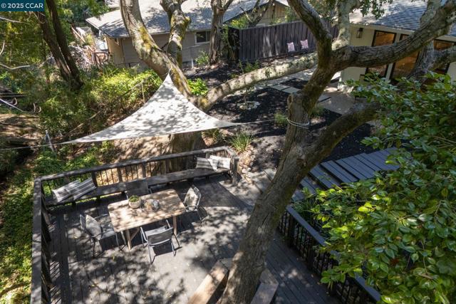 148 Draeger Drive, Moraga CA: https://media.crmls.org/mediaz/820f341b-3c69-4f0d-a5c6-b3a99cefc773.jpg