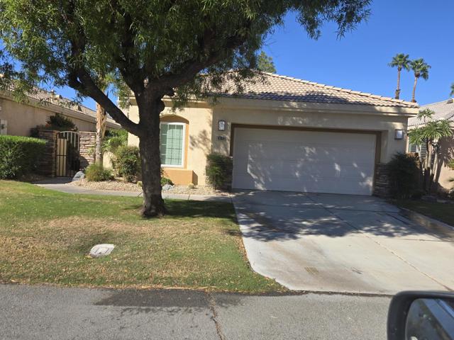 67634 S Laguna Drive, Cathedral City CA: https://media.crmls.org/mediaz/820f8aa7-3526-4f19-b7b5-84029b8e6b99.jpg