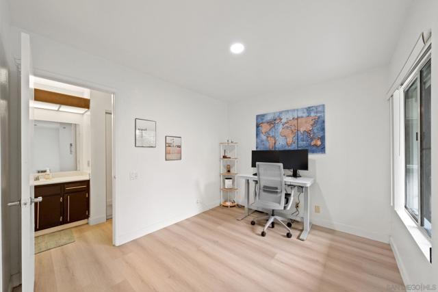 8023 Caminito De Pizza, San Diego CA: https://media.crmls.org/mediaz/821177e7-361e-4ae0-ad12-980c4596682a.jpg