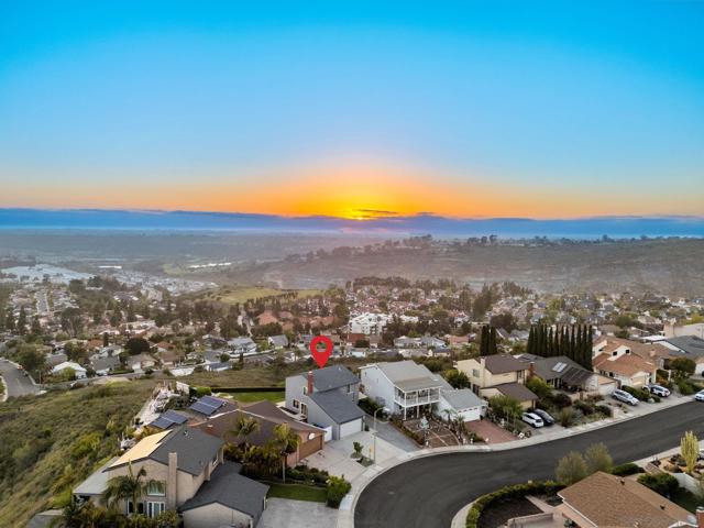 8396 High Winds, San Diego CA: https://media.crmls.org/mediaz/8211d06e-e01c-420b-9bad-31d76a59a2cc.jpg