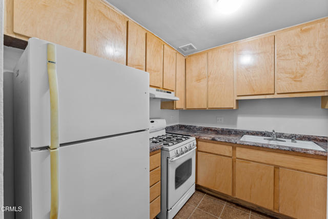 1254 seacliff unit 5  MLS-10