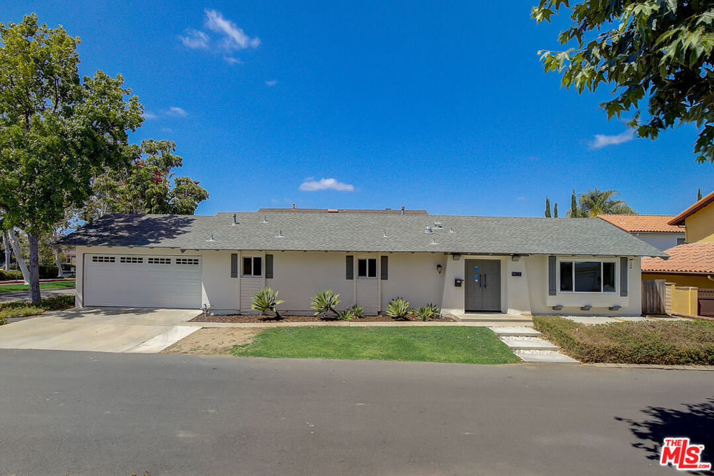 22801 ISLAMARE Lane, Lake Forest, CA 92630