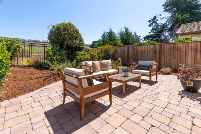 4180 Peninsula Point Drive, Seaside CA: https://media.crmls.org/mediaz/8214d832-5bb1-4e59-bf52-04f671c1fc46.jpg