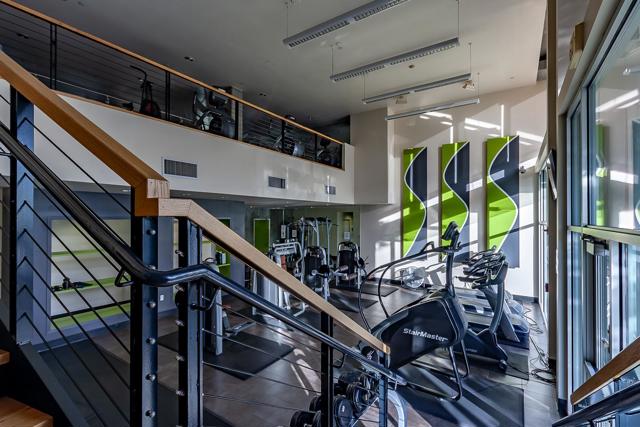 311 Oak Street, Oakland CA: https://media.crmls.org/mediaz/8214da4b-ed07-47c8-98e3-0d9c7501ce35.jpg