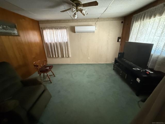 6310 Thorn St, San Diego CA: https://media.crmls.org/mediaz/8215b8cb-bc91-46b7-abee-7004736fa911.jpg