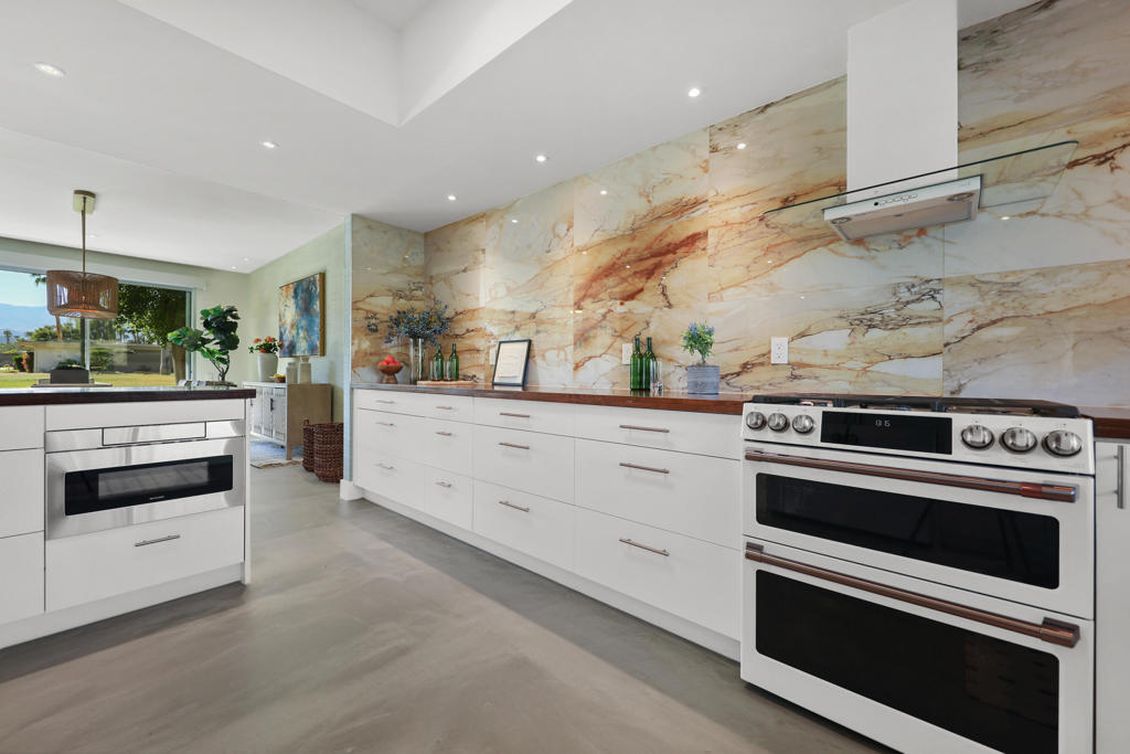 MLS #219138742DA image #9