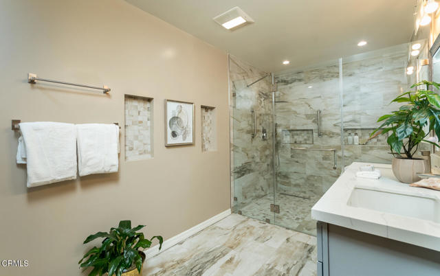 Detail Gallery Image 20 of 34 For 1329 Solita Rd, Pasadena,  CA 91103 - 3 Beds | 2 Baths