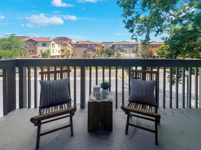1131 Reed Avenue, Sunnyvale CA: https://media.crmls.org/mediaz/821a6cf3-b906-4170-8020-371c0890a001.jpg