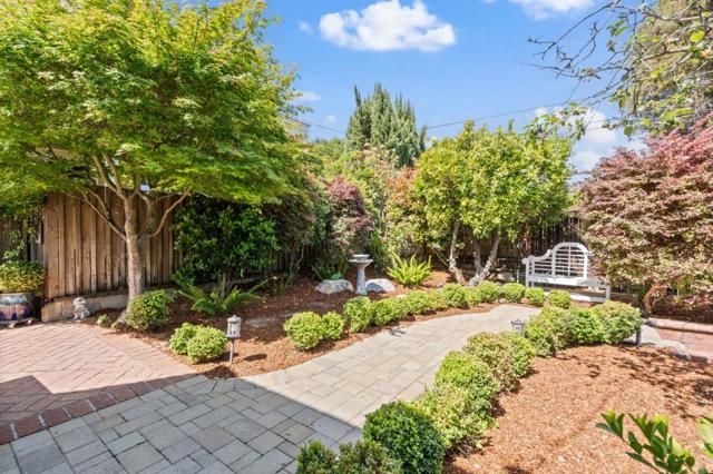 145 Central Avenue Avenue, Los Gatos CA: https://media.crmls.org/mediaz/821a9a57-f02d-4dfc-bb2c-f82ce6de89b8.jpg