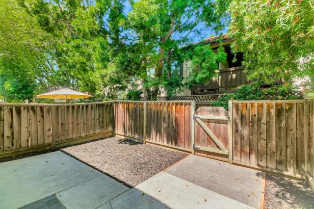 476 N Winchester Boulevard, Santa Clara CA: https://media.crmls.org/mediaz/821ad209-1788-4f7d-bc8c-87b8f94bb596.jpg