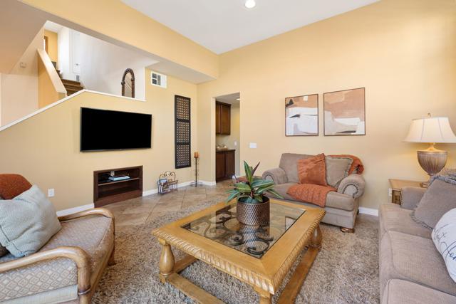 Image 12 of 45 For 52130 Desert Spoon Court