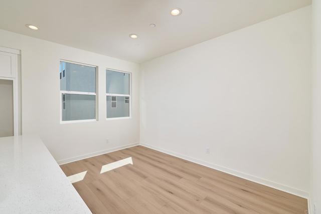 13932 Boyden Way, Mira Mesa CA: https://media.crmls.org/mediaz/821b75c4-974b-452a-b88d-12e50c46d39b.jpg