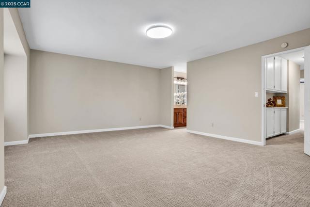 1430 Tampico Pl, Walnut Creek CA: https://media.crmls.org/mediaz/821beaa2-e396-4a60-89f2-a9d7c907a511.jpg