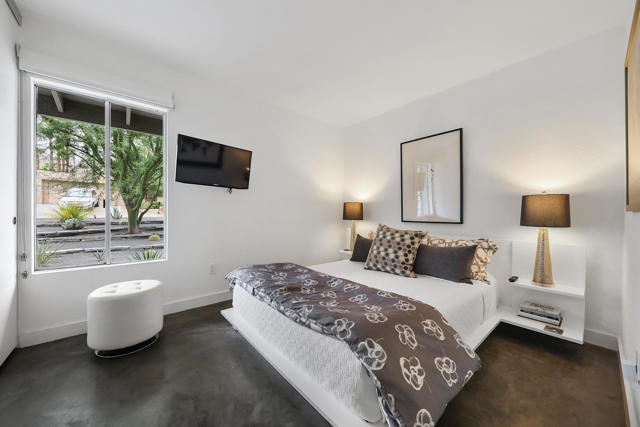 71520 Gardess Road, Rancho Mirage CA: https://media.crmls.org/mediaz/821c1878-1ec0-4329-98d6-fbf25184989c.jpg