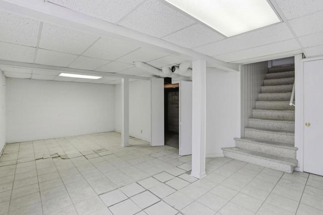 680 N Winchester Boulevard, Santa Clara CA: https://media.crmls.org/mediaz/821c8954-4fe8-4090-bb67-ffdde4a5721d.jpg