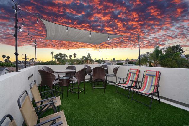 Detail Gallery Image 29 of 32 For 1145 Emerald St Rear (Alley),  –,  CA 92109 - 2 Beds | 2 Baths