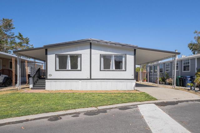 13990 Monte De Oro, Castroville CA: https://media.crmls.org/mediaz/821d61ae-a259-49cd-8e09-c883650081b1.jpg