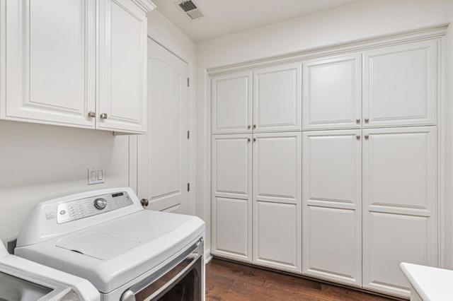 325 Peebles Avenue, Morgan Hill CA: https://media.crmls.org/mediaz/821d6342-97a4-4f4d-a8ff-f76ccbb9c1e6.jpg