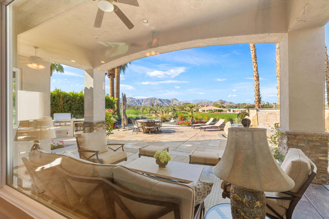 50605 Verano Drive, La Quinta CA: https://media.crmls.org/mediaz/821e523e-ec67-459e-9ad7-f3e169ed4a06.jpg