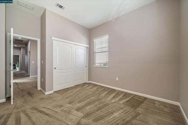 6432 Laurel Creek Pl, Livermore CA: https://media.crmls.org/mediaz/821f7281-6ac7-4c0b-8950-c3d8bbd59748.jpg