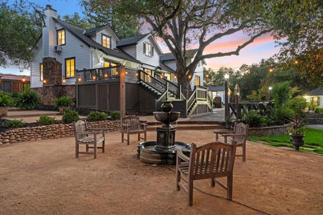 19050 Camino Barco, Saratoga CA: https://media.crmls.org/mediaz/821f9114-868f-4016-aeb1-79d42a8e2908.jpg