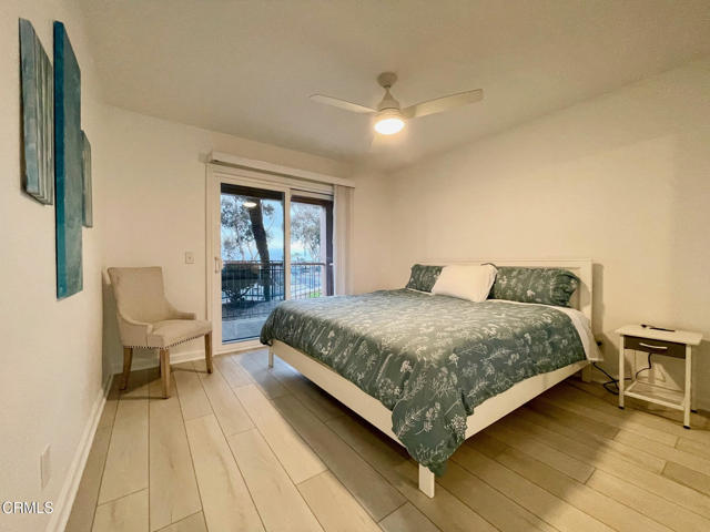 932 Lighthouse Way, Port Hueneme CA: https://media.crmls.org/mediaz/82207895-4abd-46cd-88eb-7ed7678b9c49.jpg