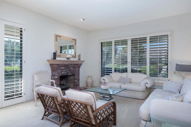 9 Wake Forest Court, Rancho Mirage CA: https://media.crmls.org/mediaz/8220a065-15f8-4893-8d05-cb4475aa2911.jpg