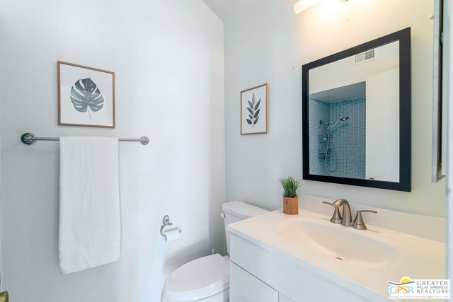 1772 S Araby Drive, Palm Springs CA: https://media.crmls.org/mediaz/82213673-89c1-46bf-85a9-ef24649782bd.jpg
