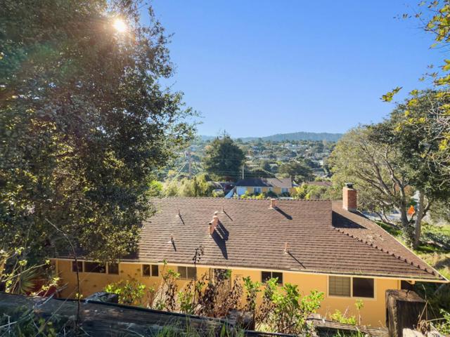 15 Work Avenue, Monterey CA: https://media.crmls.org/mediaz/8221bce2-a55b-4e88-bf15-e8de374648ed.jpg