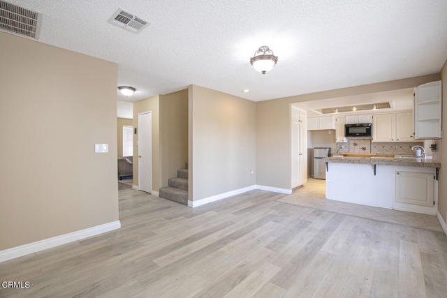 3831 E Ave T 8, Palmdale CA: https://media.crmls.org/mediaz/8222c9e1-fe57-4ac8-a2e1-ac70134cbdc1.jpg