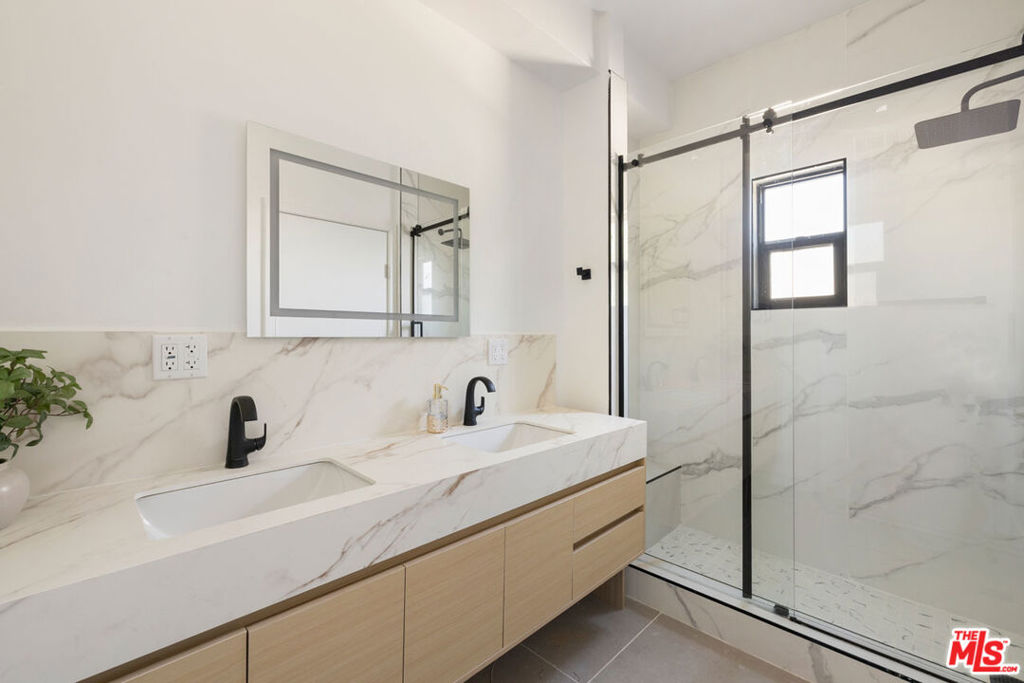 MLS #26863403 image #18