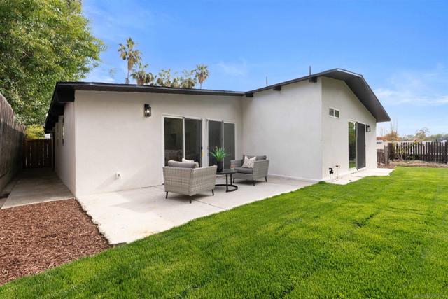 Image 37 of 48 For 5644 Bromley Way