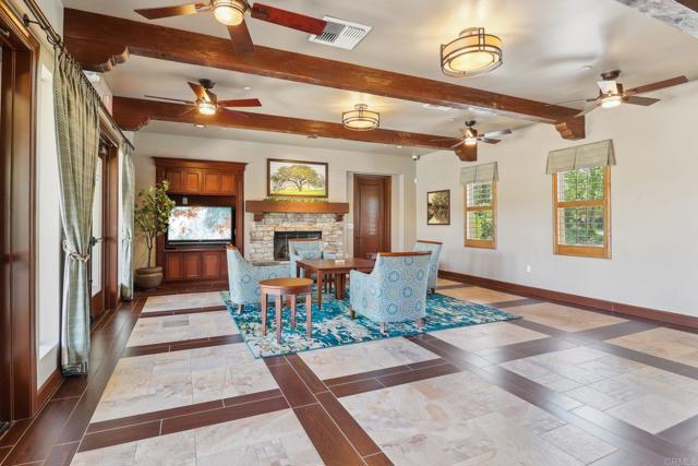 31332 Bluebeech Court, Temecula CA: https://media.crmls.org/mediaz/822557e5-4488-4d72-8a76-758bcf9c4144.jpg