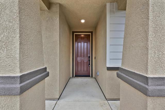 701 Pahl Court, Lincoln CA: https://media.crmls.org/mediaz/82264dbc-0028-4f2e-ae0c-dfebafb94a61.jpg