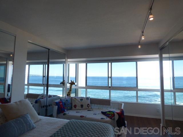 939 Coast Blvd - photo 7