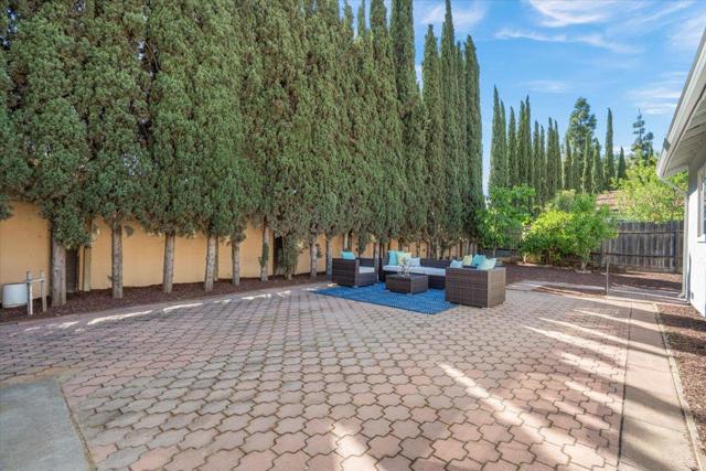 4908 Rice Drive, San Jose CA: https://media.crmls.org/mediaz/8227488e-c8a6-495c-92b7-7632a4017f5c.jpg