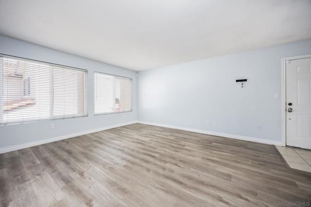 1386 E Madison Ave, El Cajon CA: https://media.crmls.org/mediaz/8227cbcb-897a-4c7b-a50c-231651b75f31.jpg