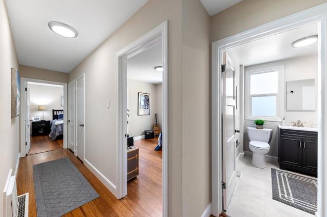 519 Park Boulevard, Millbrae CA: https://media.crmls.org/mediaz/8228ef49-68f9-4a2a-b968-b1bc6a272def.jpg