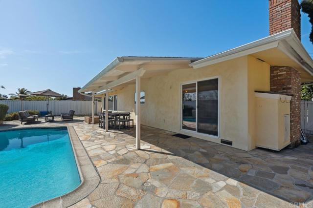 5171 College Gardens Court, San Diego CA: https://media.crmls.org/mediaz/8229822b-f4ce-43d1-9418-01bb6e94f585.jpg