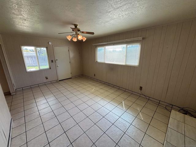 MLS #250039569SD image #15