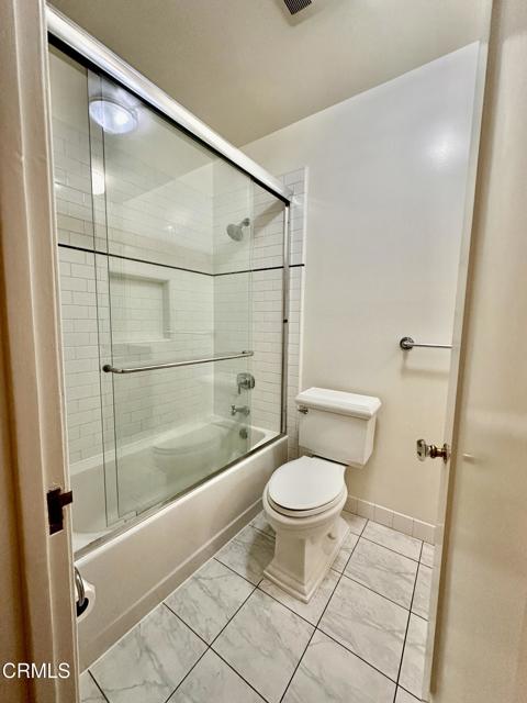 Detail Gallery Image 18 of 28 For 588 S Mentor Ave #B,  Pasadena,  CA 91106 - 2 Beds | 1 Baths