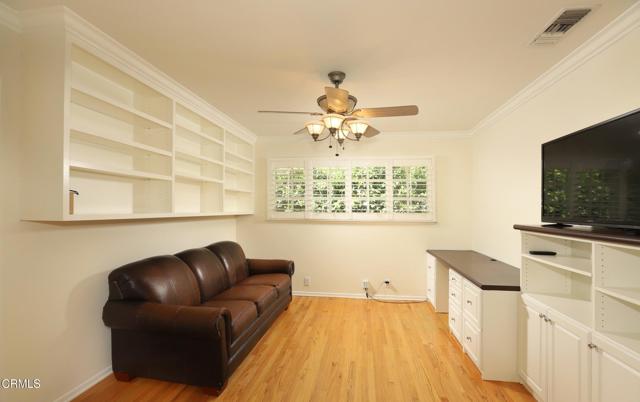 Detail Gallery Image 11 of 22 For 605 Brightside Ln, Pasadena,  CA  - 4 Beds | 2 Baths