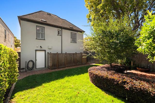 1000 Capuchino Avenue, Burlingame CA: https://media.crmls.org/mediaz/822c7ca0-58f6-4983-8eec-7f048c92b949.jpg