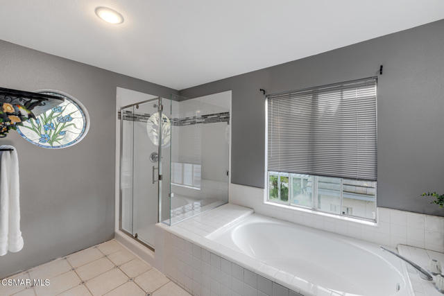 12208 Cherry Grove Street, Moorpark CA: https://media.crmls.org/mediaz/822cb720-84a6-4939-bd01-f0bc382466dc.jpg