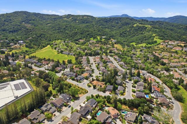 1129 Foxhurst Way, San Jose CA: https://media.crmls.org/mediaz/822d3327-2f0b-4966-866e-6f50c1ce6dcf.jpg