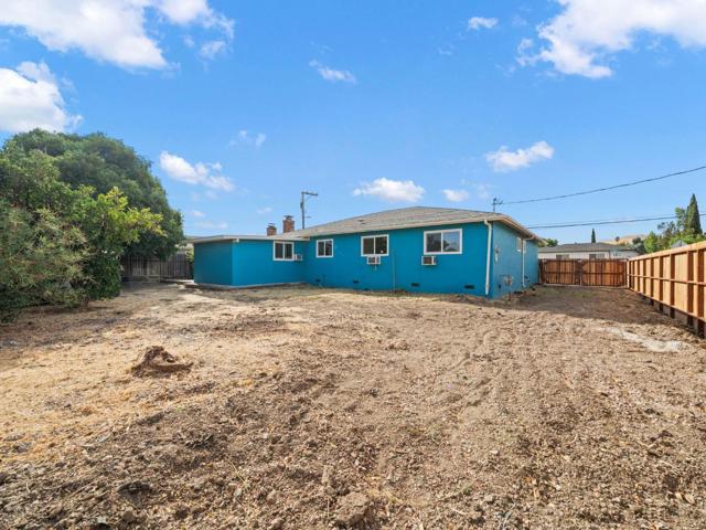 256 Olympia Drive, Pittsburg CA: https://media.crmls.org/mediaz/822d584b-e403-4ece-9fe9-8361833dcb7a.jpg