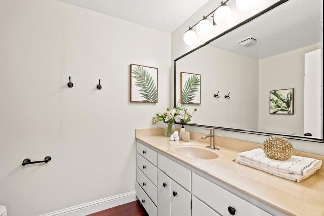 320 Cliff Drive, Aptos CA: https://media.crmls.org/mediaz/822ec1d0-d200-4f3e-a738-869f162fc3e9.jpg